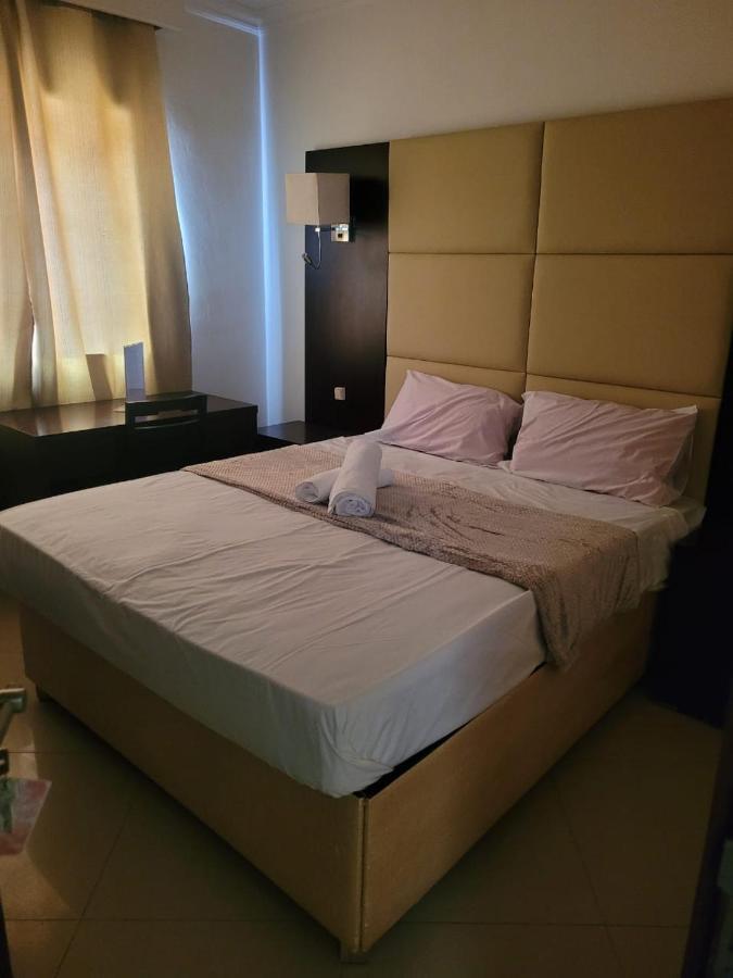 Guest House La Plaza Luanda Exterior photo